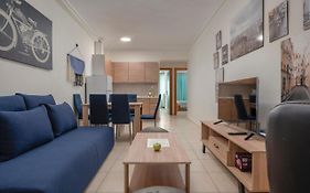 Kosmos Service Apartment Family City Center 4C